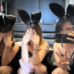 🖐️🖐️✌️の写真1枚目