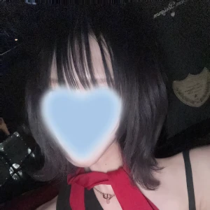 今日20時からです😊お願いします😊いつもより早いの写真1枚目