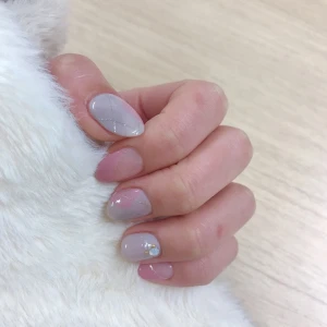 🥹💭💅🏻💗の写真1枚目