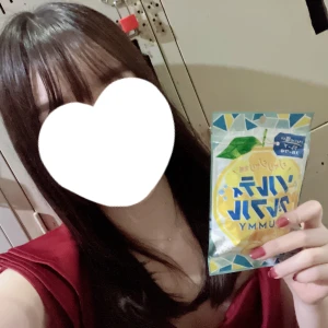出勤しました🐰♡の写真1枚目