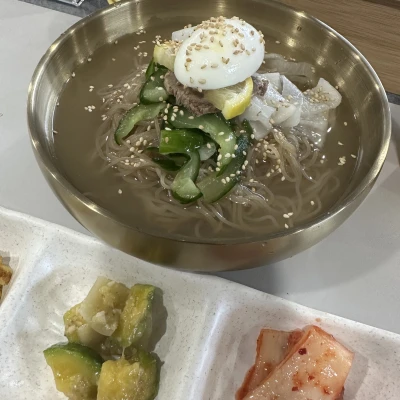 こんにちは、ゆりあです