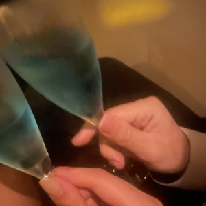 昨日だけど同伴＆誕プレ＆シャンパン🥂 幸せすぎる😭(*˘︶˘*).｡.:*♡ ありがとうだよ🫶🫶 いっぱい書きたいことあるけど本人に直接言えたから満足( ¯﹀¯ )✨の写真3枚目