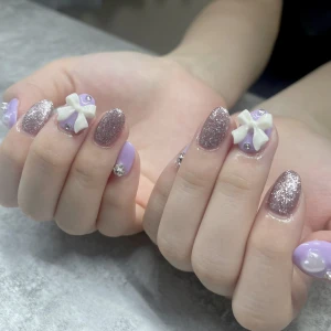 ネイルしてきたよん✌️の写真1枚目
