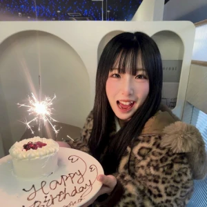 友達が遅めのお祝いしてくれた🫶🏻‎🎀の写真1枚目