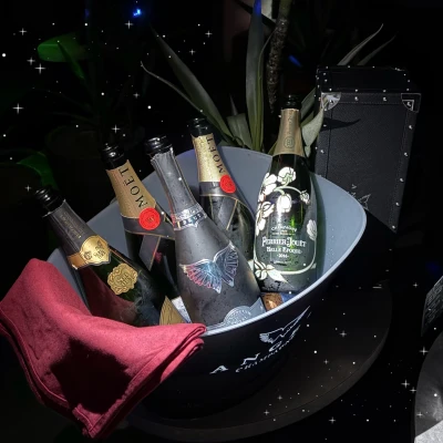 本日20:00からです❕