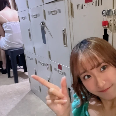 女の子多めで出勤してますー！
