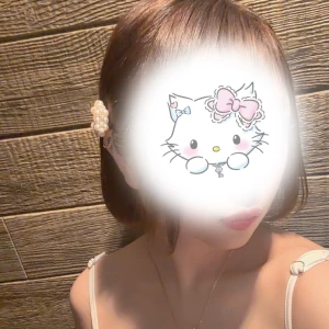 初回場内無料イベです🍑の写真1枚目