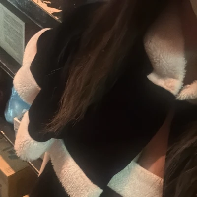 かなちゃん本日出勤しております♡♡