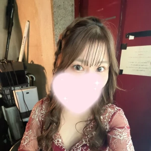 21:00出勤です☺️の写真1枚目