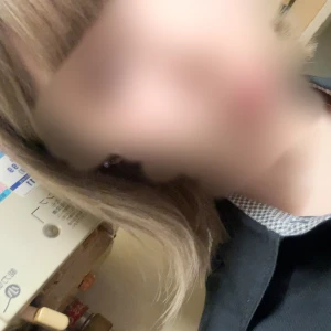 今週は今日と土曜日います！の写真1枚目