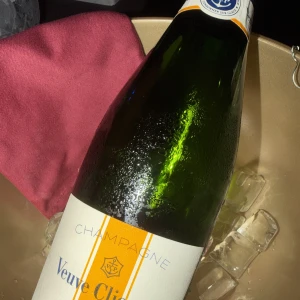 🥂🥂🥂🥂の写真2枚目