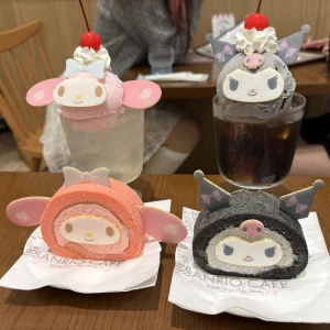あみちゃんとサンリオカフェ行った❣️の写真2枚目