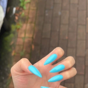 にゅーねいる🩵の写真1枚目