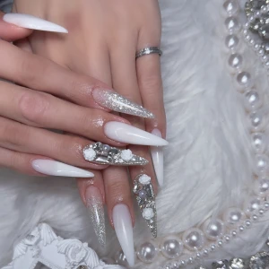 💅🏻💅🏻💅🏻💅🏻の写真1枚目