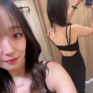 👗🖤の写真1枚目