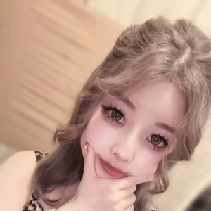 こんばんはー♪いよなだよー😊の写真1枚目