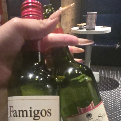 昨日初めてワイン飲ませてもらった！🍷✨
