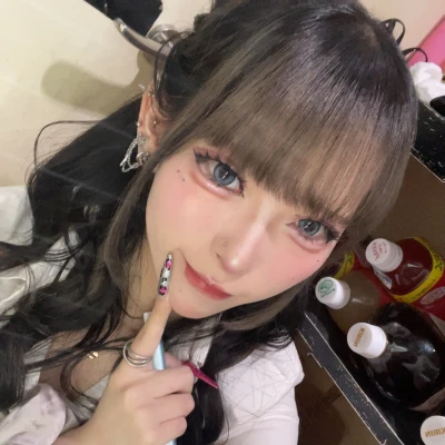 れいか出勤してまあす✌️教師コスプレしてみた😽待ってまぁす🥹