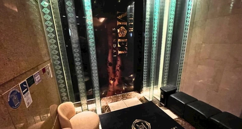 仙台・国分町キャバクラ「クラブ メット センダイ」