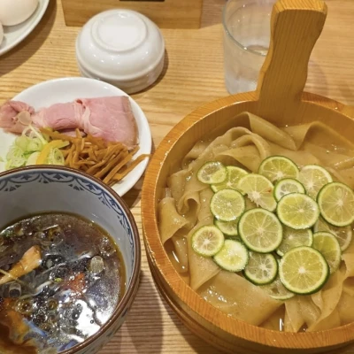 やほ！！