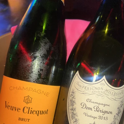 🥂🥂🥂🥂