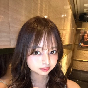 髪きったよん🤍の写真1枚目