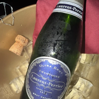 🥂🥂🥂🥂