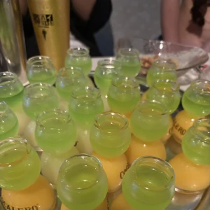 昨日は月曜日から楽しく飲めてハッピーでした⭐️の写真1枚目