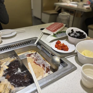 こんばんは！ティアラりなです✨の写真1枚目