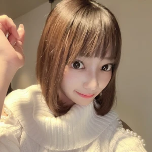 ニットの季節が近づいてきて嬉しい☺️の写真1枚目