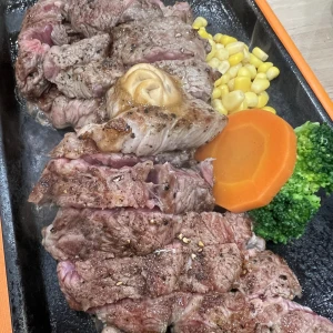 11/29(土) 22時からいます🍖の写真1枚目