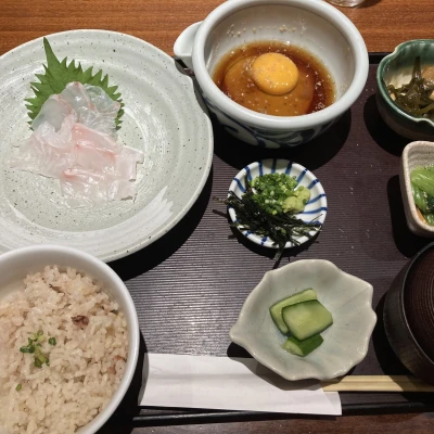本日22:00より出勤してます❣️