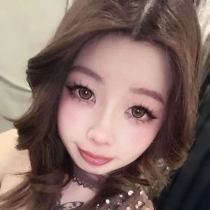 こんばんはー🎵いよなだよ😉の写真1枚目