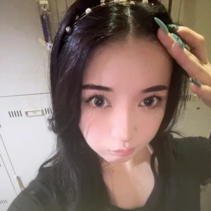 出勤したよ🤍🤍の写真1枚目