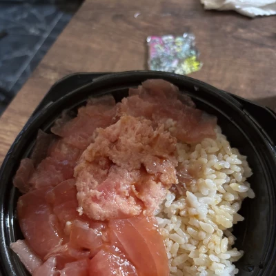 こんにちは、出勤です。