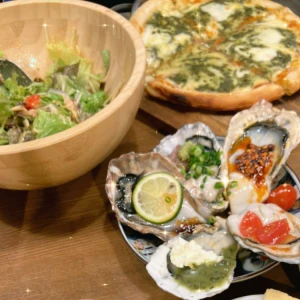 出勤前に牡蠣食べてきた🤭の写真1枚目