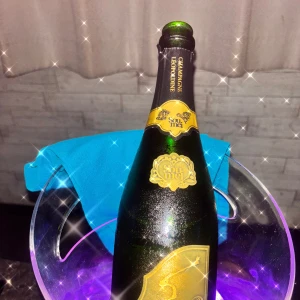 シャンパンありがとうございました🥂の写真1枚目