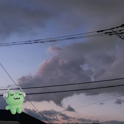 20時半から出勤です🐸