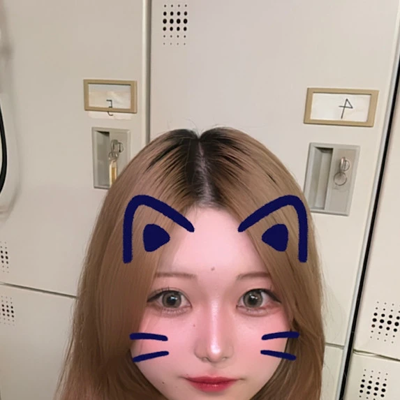 八王子ガールズバー「レヴュー」