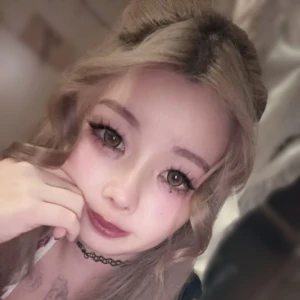 こんばんはー♪いよなだよー😊の写真1枚目