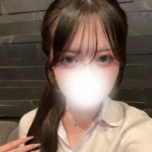 <p>こんばんは！さなです🩶 ̖́-<br>まだまだ不慣れなことばかりだけど一緒に楽しい時間を過ごせるようにがんばります,,&gt;᎑&lt;,,<br>本日も元気に出勤して...の写真1枚目