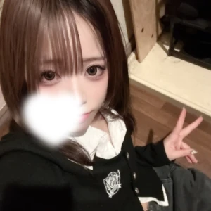 出勤です❕✩.*˚の写真1枚目