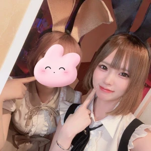 1020🤍の写真1枚目