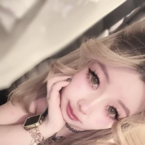 こんばんはー♪いよなだよー🫶の写真1枚目