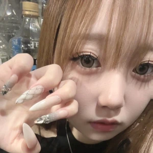 ネイル新しい！かわいい！の写真1枚目