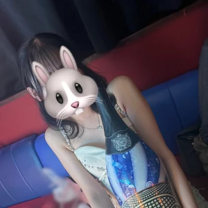 あいか21時から出勤予定です！！の写真1枚目