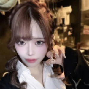 出勤です❕✩.*˚の写真1枚目