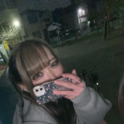 初めましてー！！ひめかです！！今日初出勤なのでいっぱいお酒飲みましょおおお！！！