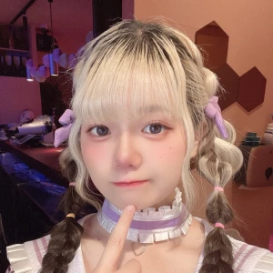 出勤してます～🤗💜の写真1枚目