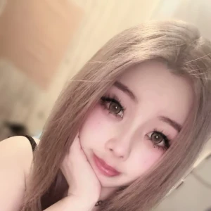 こんばんはー♪いよなだよー🫶の写真1枚目